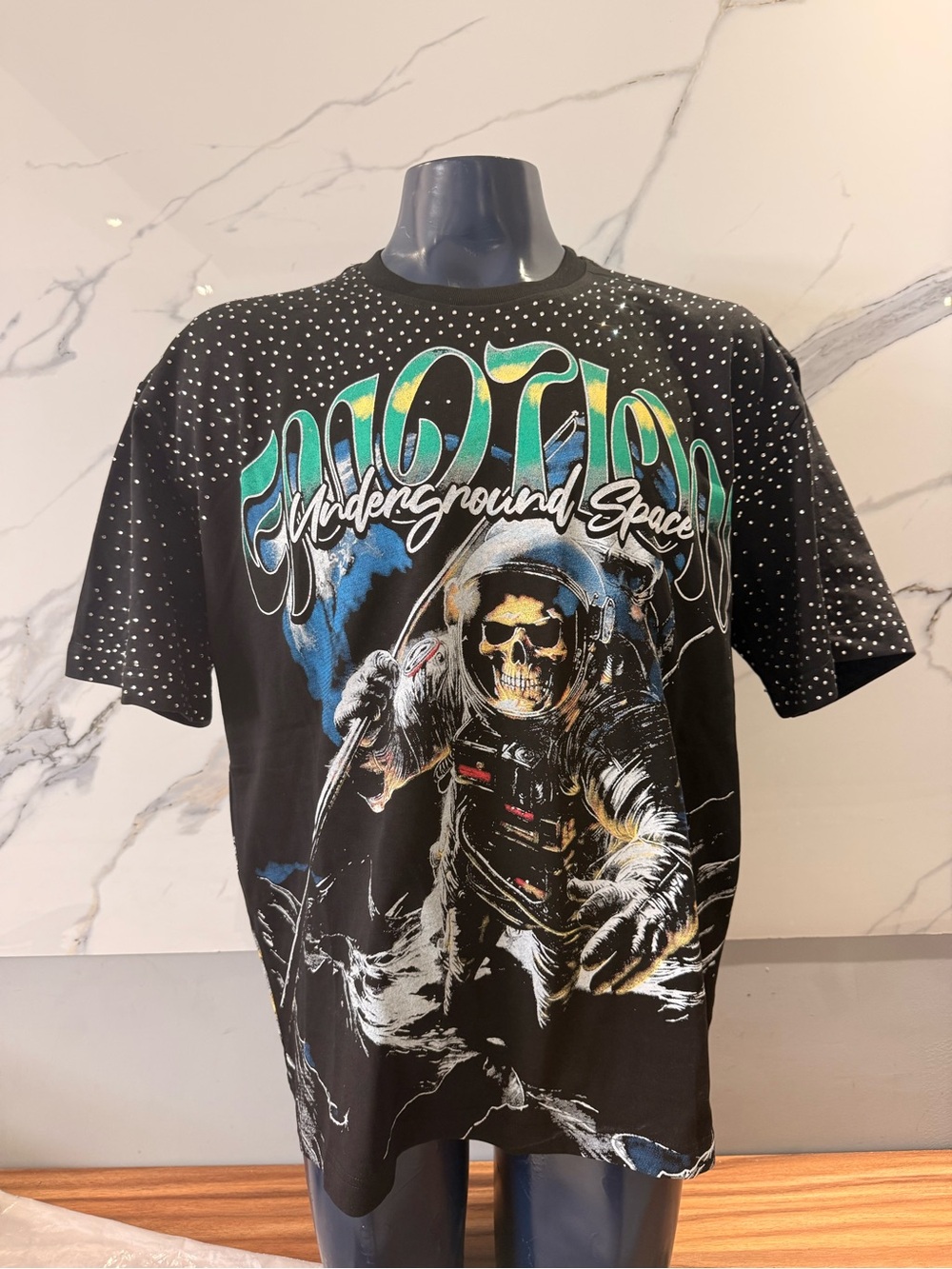 Mixed emotion Black Graphic Short Sleeve Tee - Men